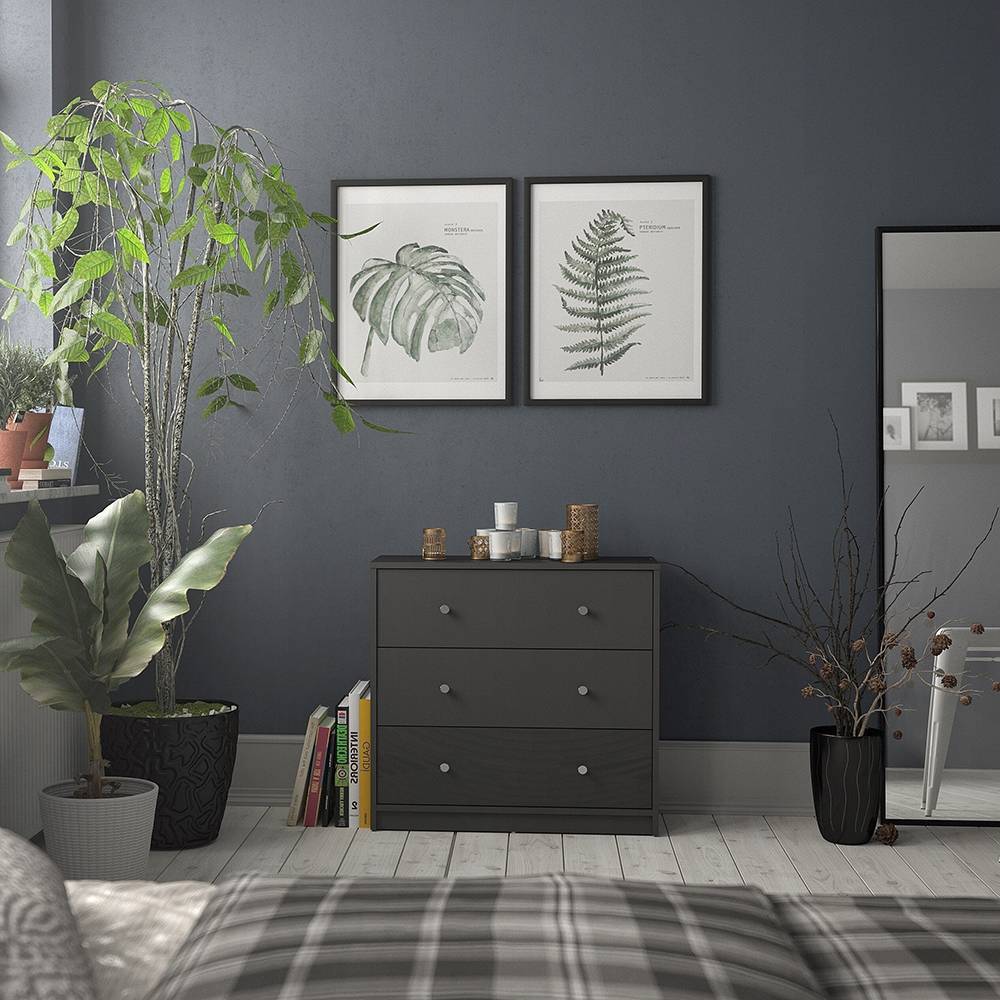 Zoe 3-drawer Chest 1 Zoe 3-drawer Chest