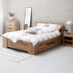 Jenslev Series Veneer Oak Bedroom Set